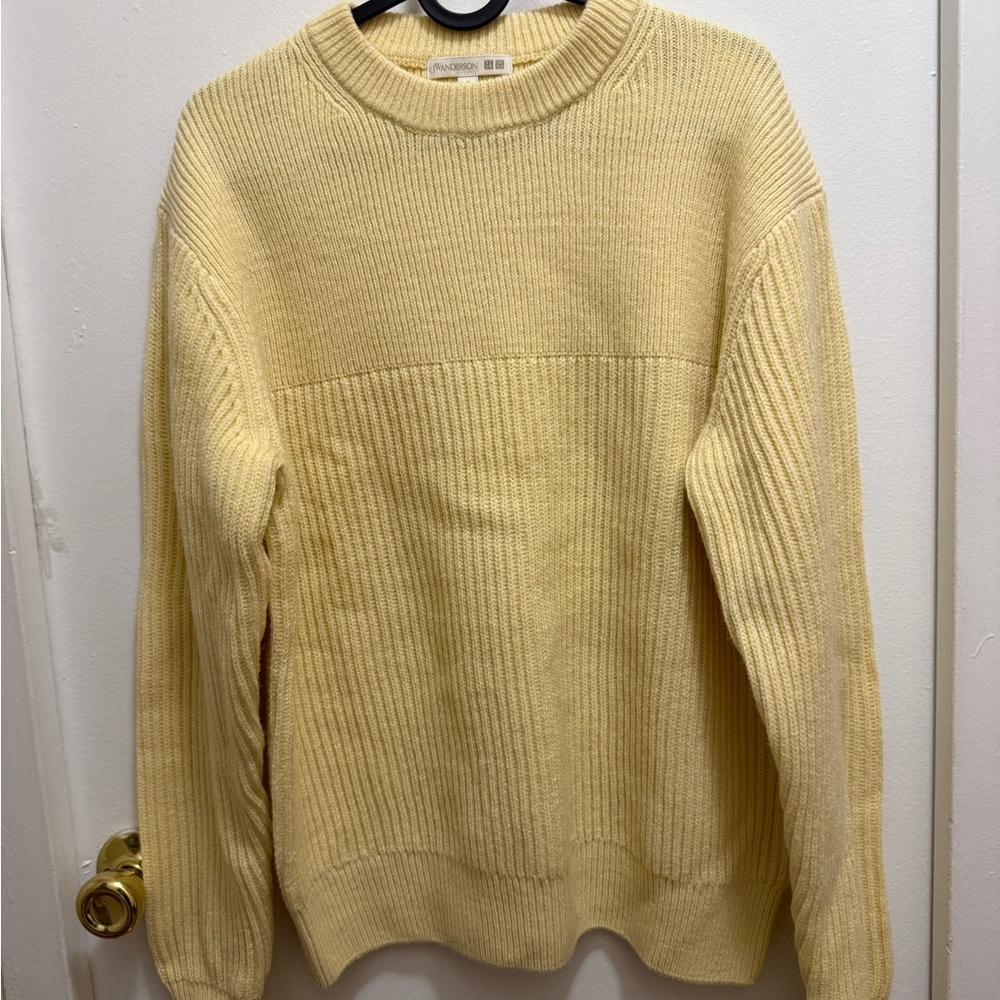 Uniqlo JW Anderson Ribbed Sweater